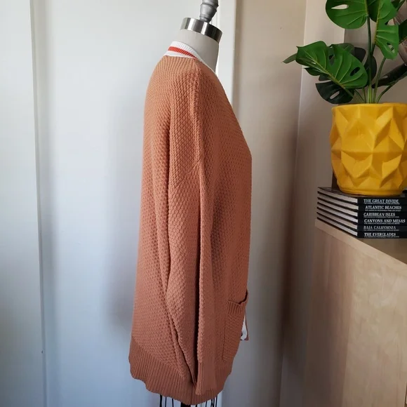 Aerie Cardigan Size Large NEW! - Picture 7 of 15